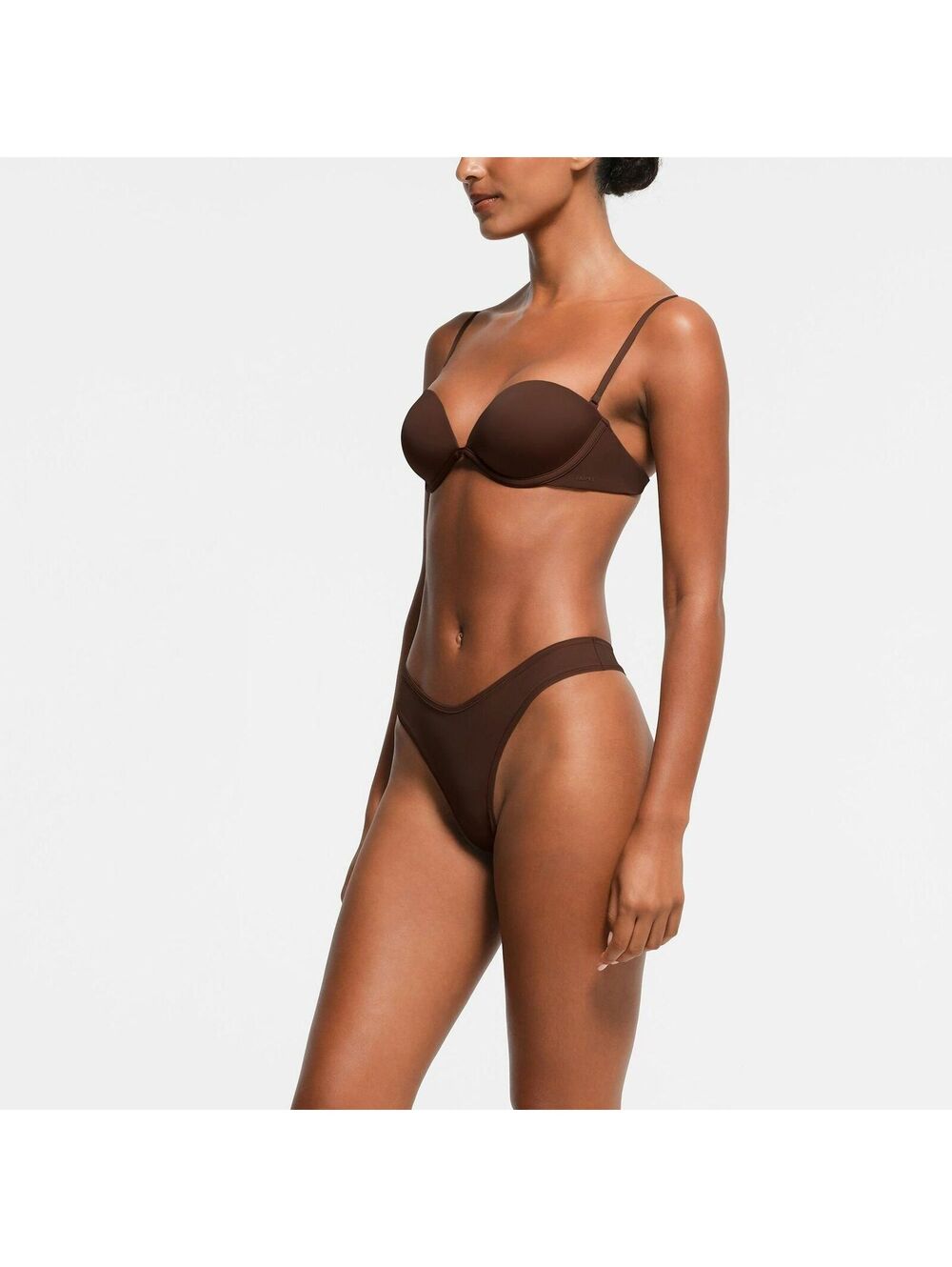 SKIMS NWT Multiway Bra - Size 34DDDD - Picture 3 of 4